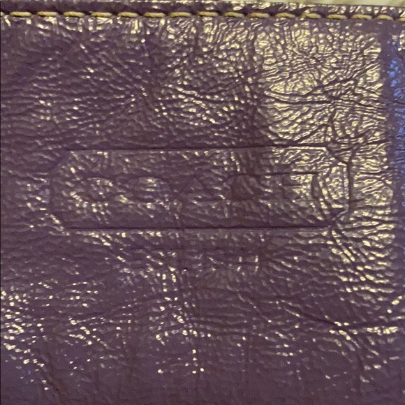 Shades of purple Coach bag. - Picture 3 of 4